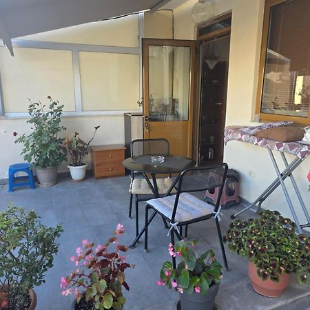 Saranda Beach Apartment Kültér fotó