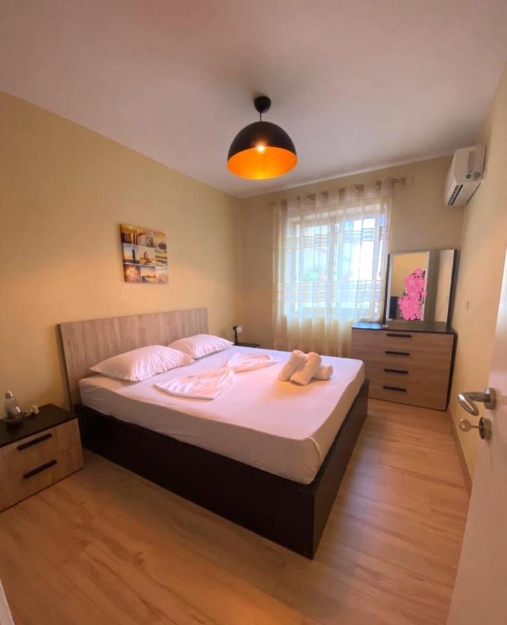 Saranda Beach Apartment Kültér fotó