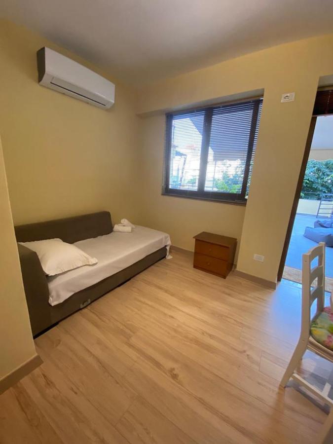 Saranda Beach Apartment Kültér fotó
