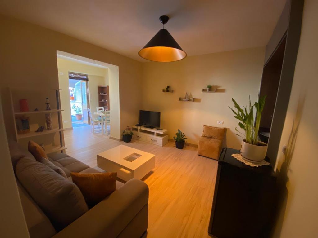Saranda Beach Apartment Kültér fotó