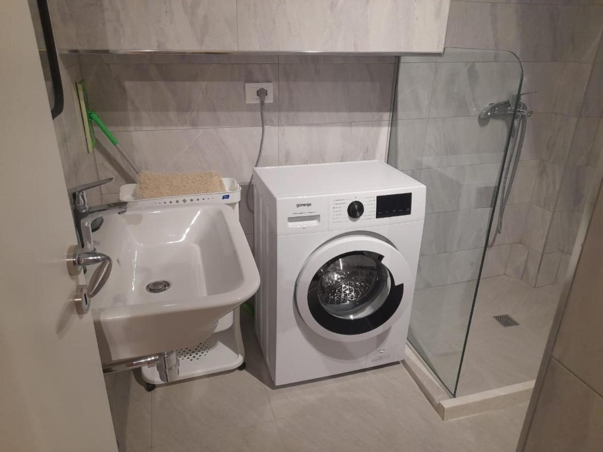 Saranda Beach Apartment Kültér fotó