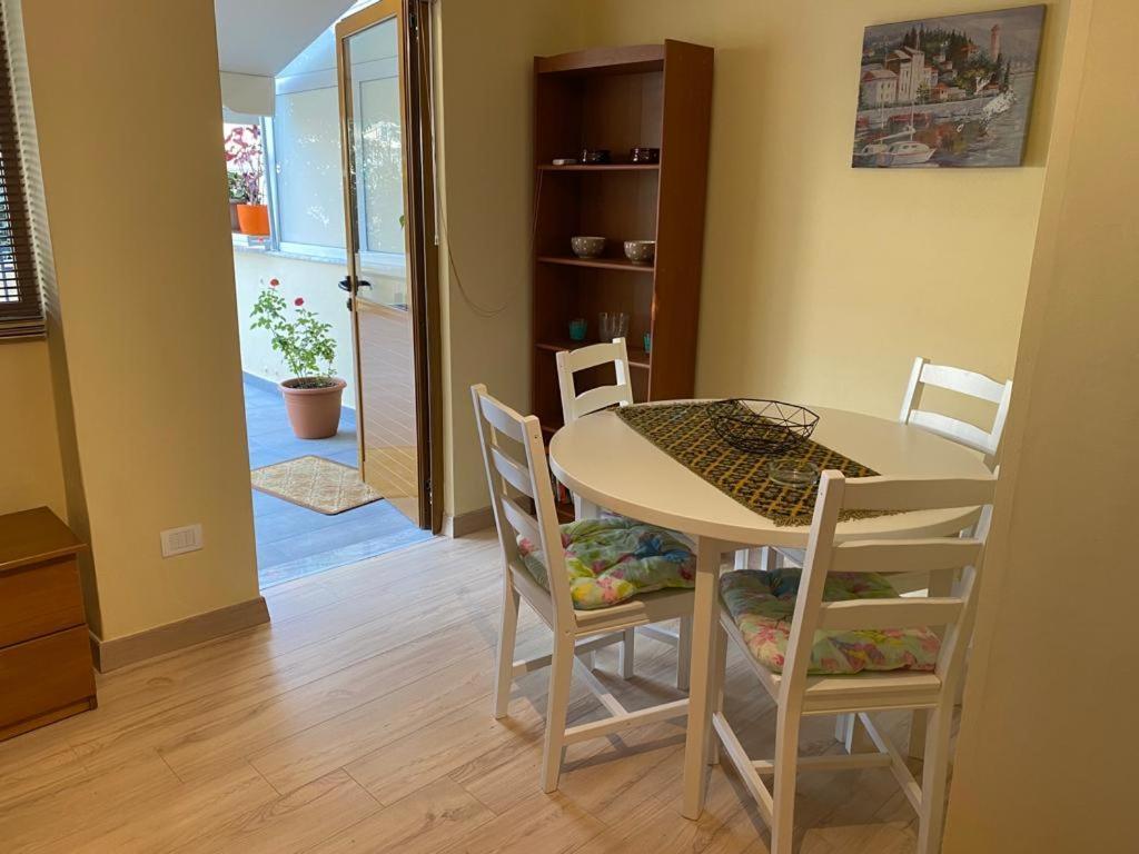 Saranda Beach Apartment Kültér fotó